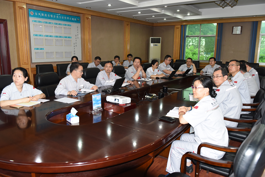 C:\Users\liangxq\Desktop\“三個(gè)報(bào)告”剛露面,鍛造廠員工為何討論的既熱烈又激烈?\鍛造廠分組討論公司黨代會(huì)報(bào)告2.jpg C:\Users\liangxq\Desktop\“三個(gè)報(bào)告”剛露面,鍛造廠員工為何討論的既熱烈又激烈?\鍛造廠分組討論公司黨代會(huì)報(bào)告2.jpg