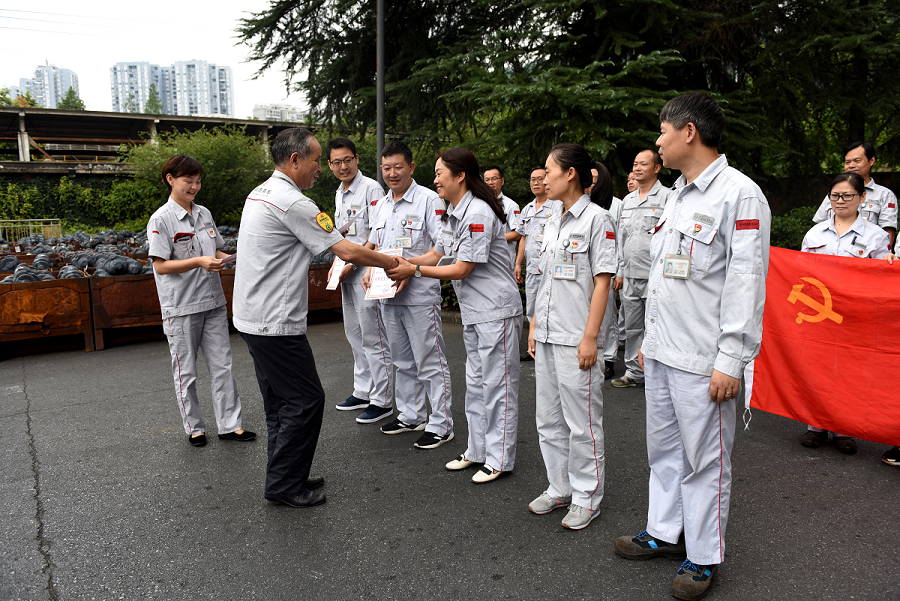 C:\Users\liangxq\Desktop\04.jpg C:\Users\liangxq\Desktop\04.jpg