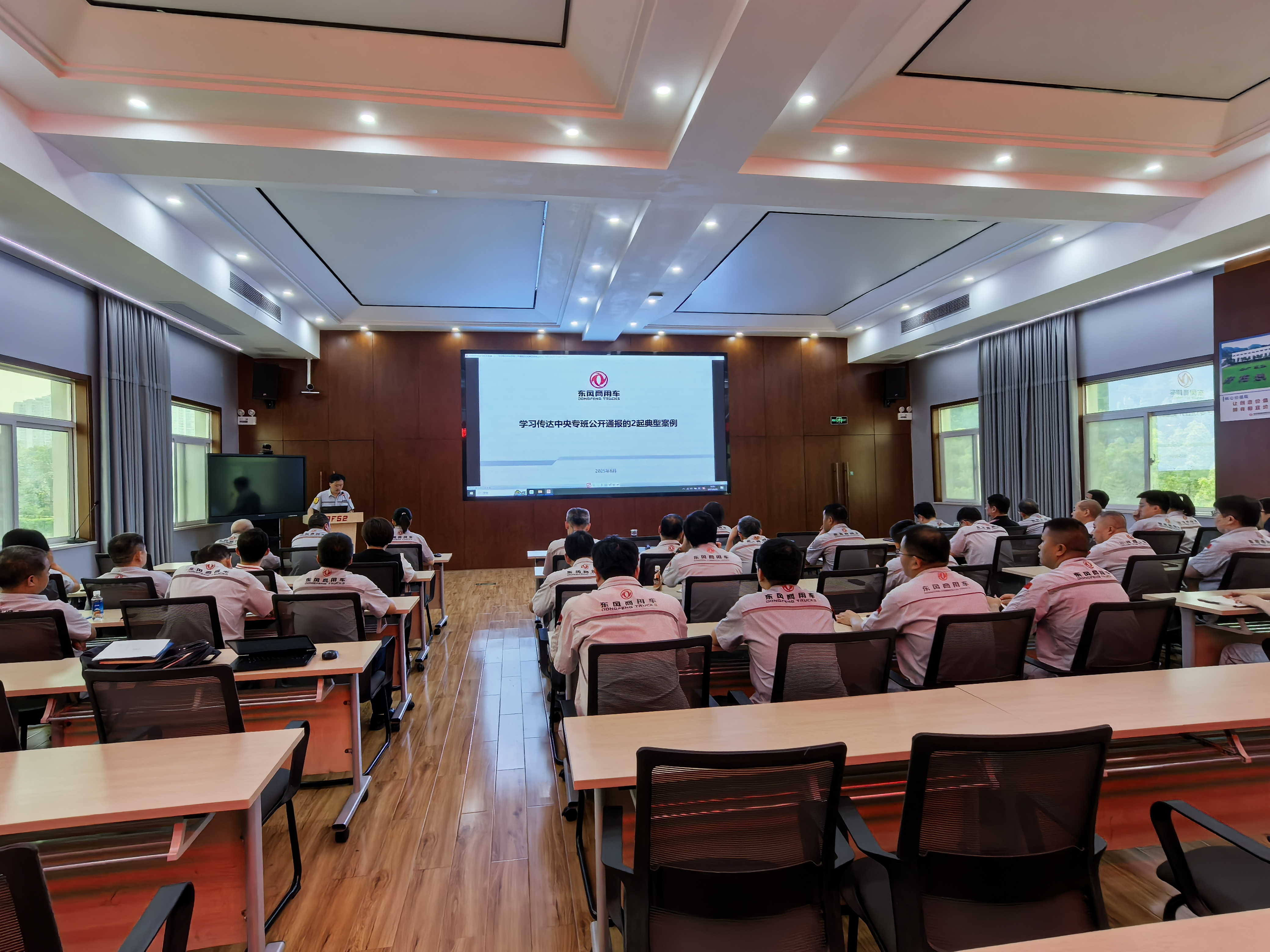 ef033e77144d6e4ab22efa1d4a879ac3_origin(1).jpg ef033e77144d6e4ab22efa1d4a879ac3_origin(1).jpg